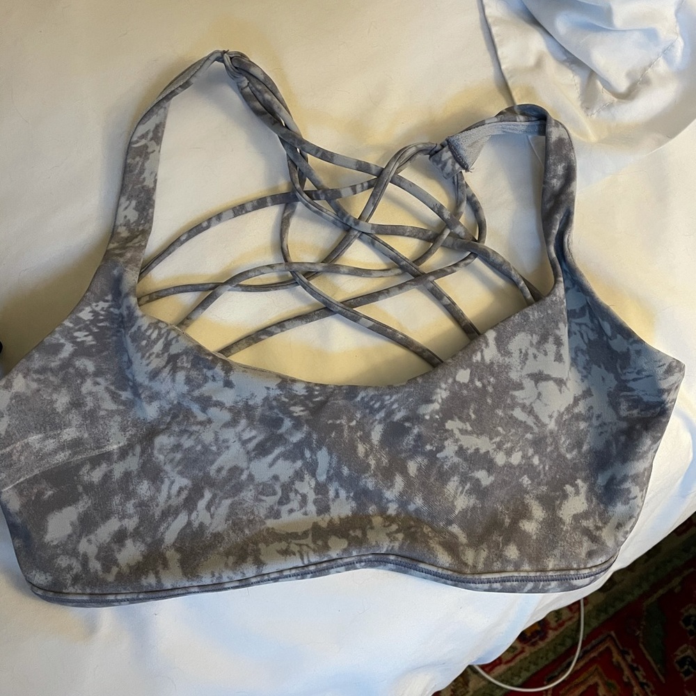 Free to be wild lulu Lululemon sports bra
